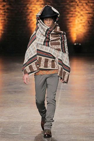 Look 32